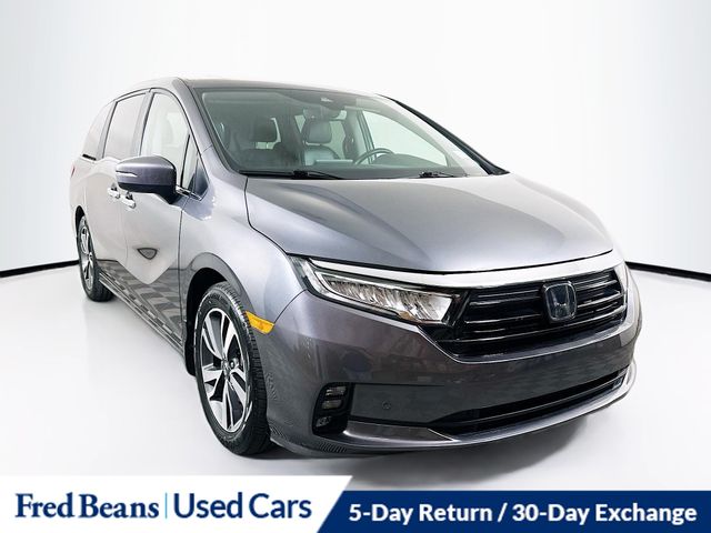 2023 Honda Odyssey Touring's photo
