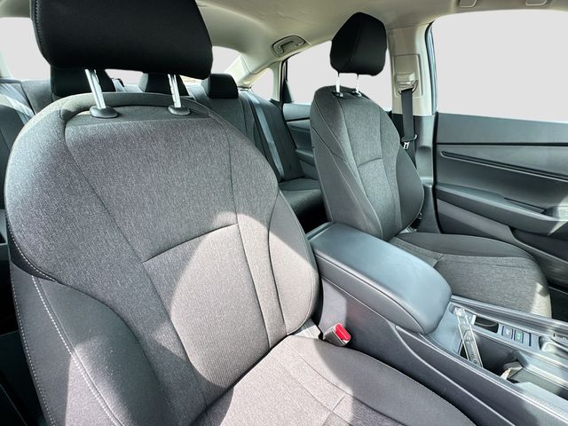 2025 Honda Accord SE - Photo 30