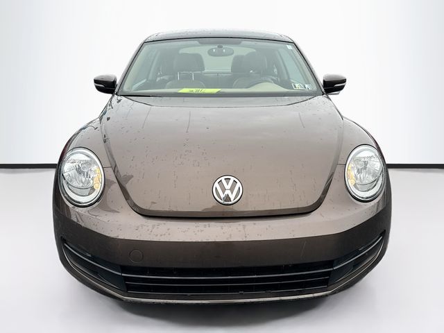 Used 2013 Volkswagen Beetle 2.5 with VIN 3VWJP7AT9DM682894 for sale in Abington, PA