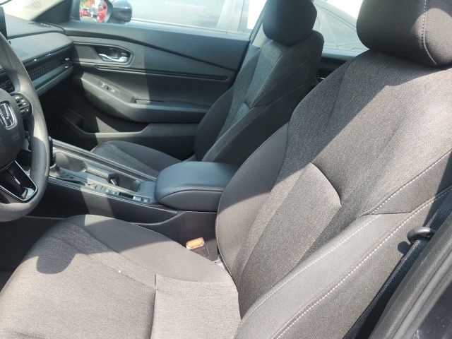 2023 Honda Accord EX - Photo 12