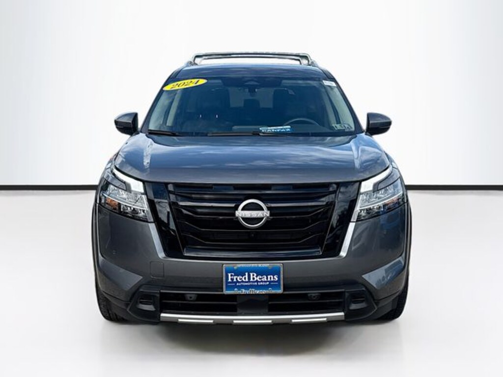 Used 2024 Nissan Pathfinder SL SUV