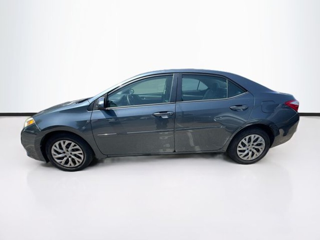 Used 2015 Toyota Corolla LE Sedan