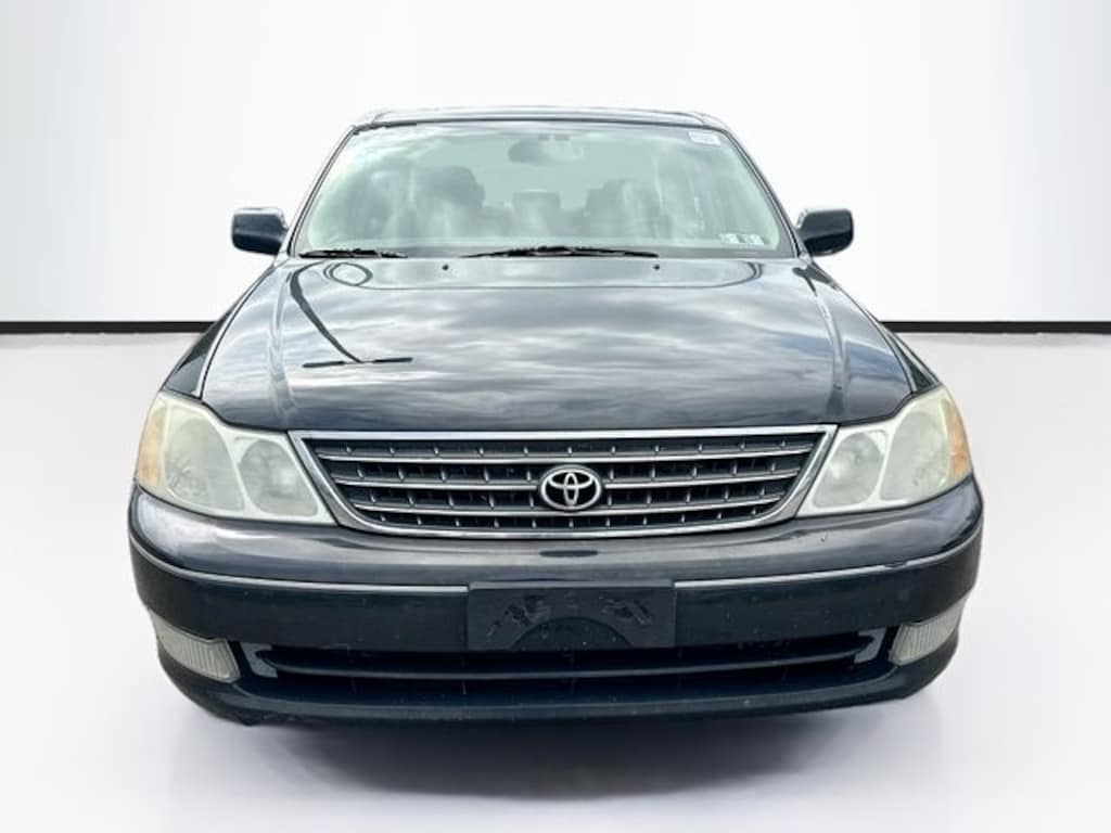 Used 2003 Toyota Avalon XLS Sedan