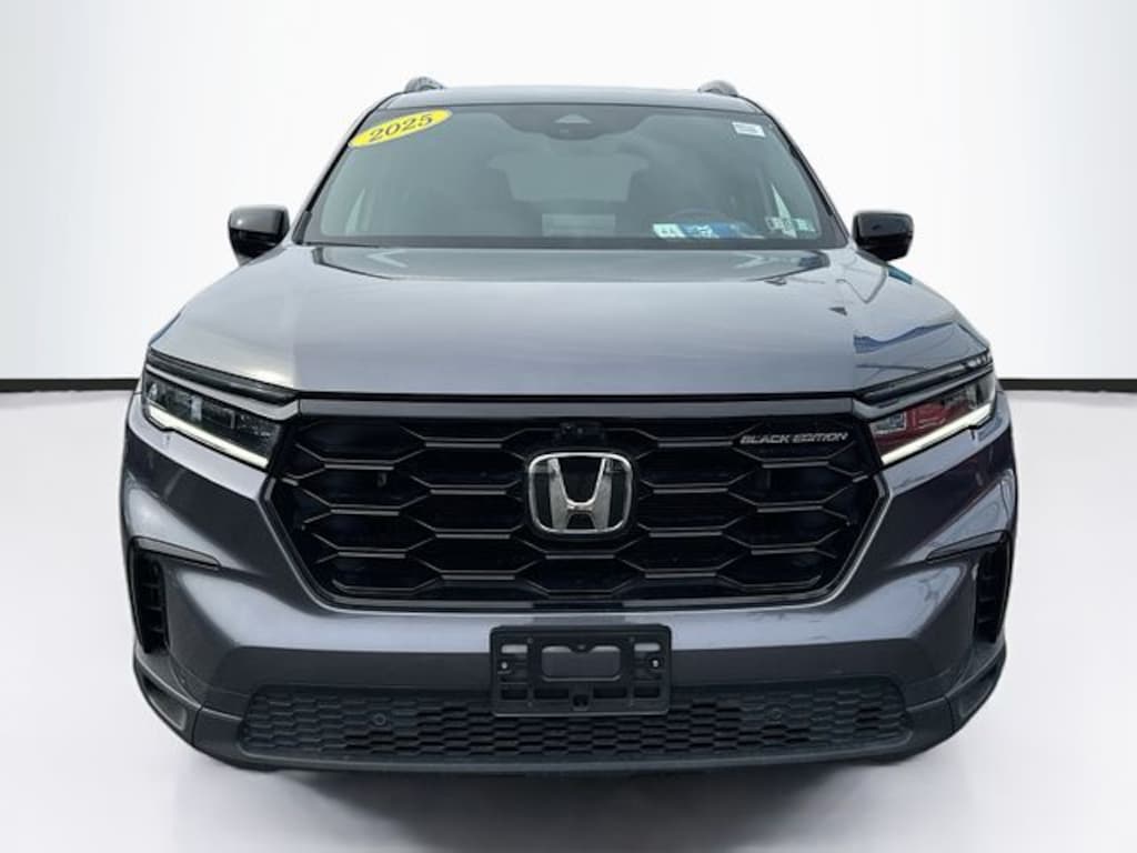Certified 2025 Honda Pilot Black Edition SUV