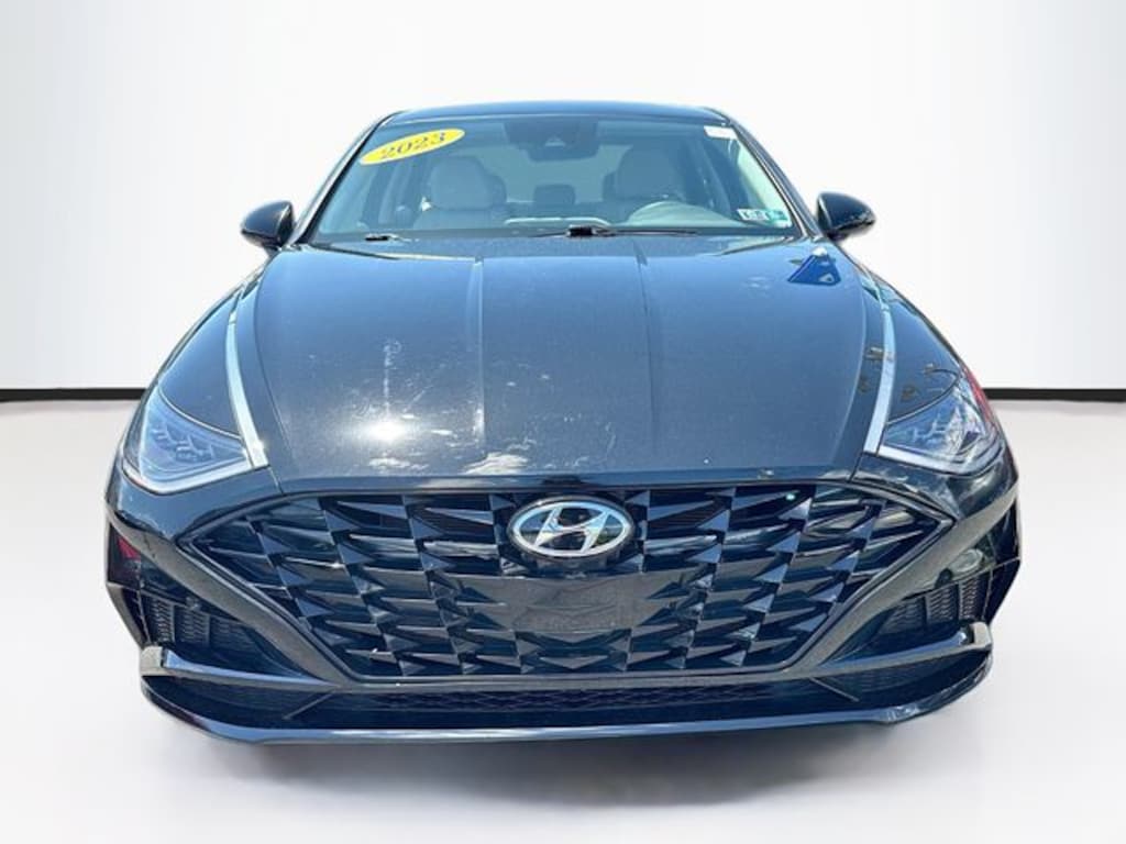 Used 2023 Hyundai Sonata SEL Sedan