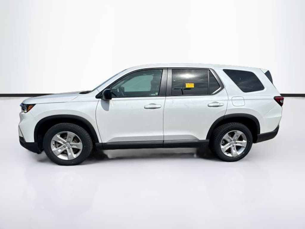 Used 2023 Honda Pilot LX SUV