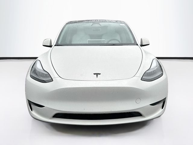 Used 2024 Tesla Model Y Long Range with VIN 7SAYGAEE8RF063969 for sale in Abington, PA