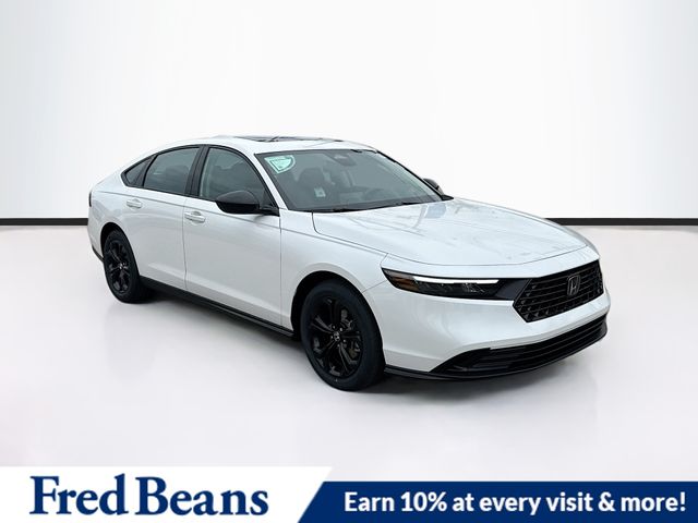 2025 Honda Accord SE's photo