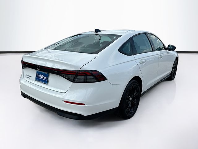 2025 Honda Accord SE - Photo 9