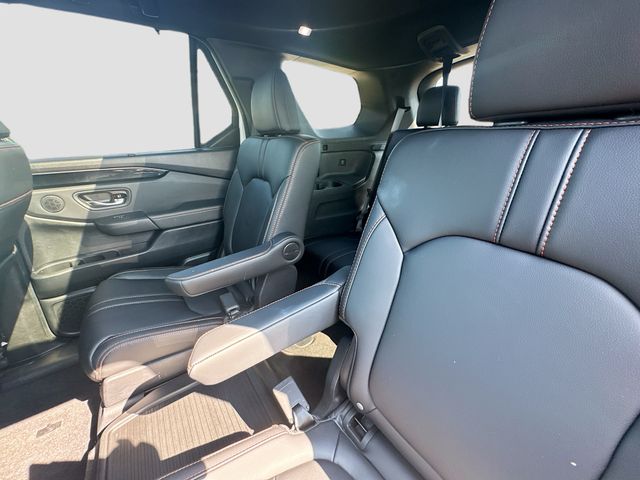 2025 Honda Pilot TrailSport - Photo 24