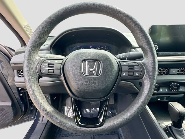 2025 Honda Accord SE - Photo 13