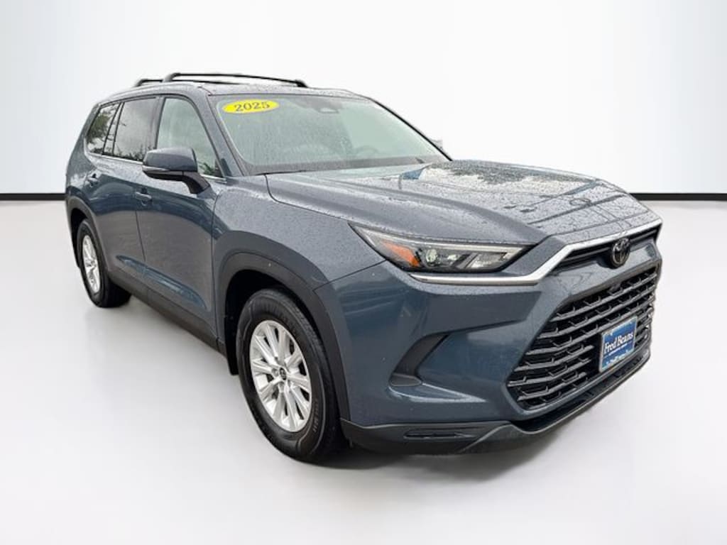 Used 2025 Toyota Grand Highlander XLE SUV