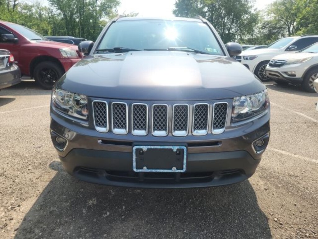 Certified 2017 Jeep Compass Latitude SUV