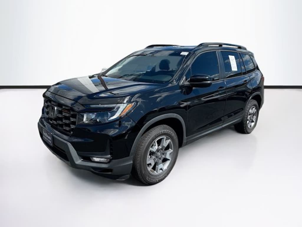 Used 2023 Honda Passport TrailSport SUV