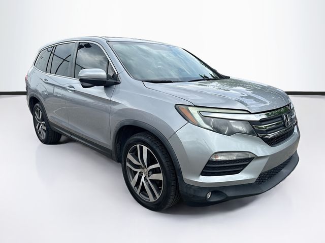 2017 Honda Pilot 4WD EX's photo