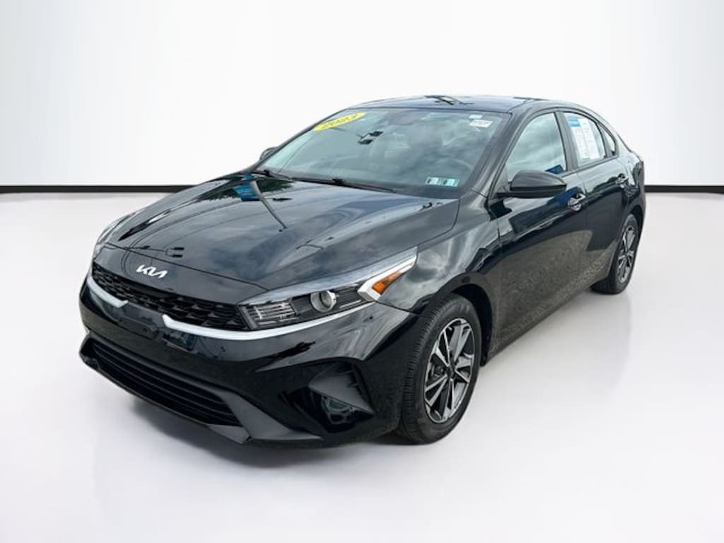 Certified 2023 Kia Forte LXS Sedan