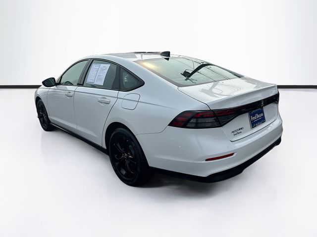 2025 Honda Accord SE - Photo 6