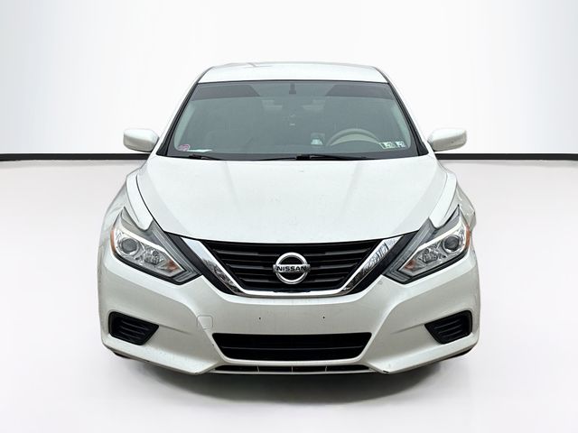 Used 2016 Nissan Altima S with VIN 1N4AL3AP4GC209359 for sale in Abington, PA