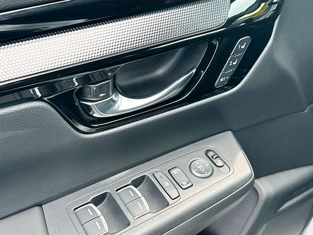 2025 Honda CR-V EX-L - Photo 22