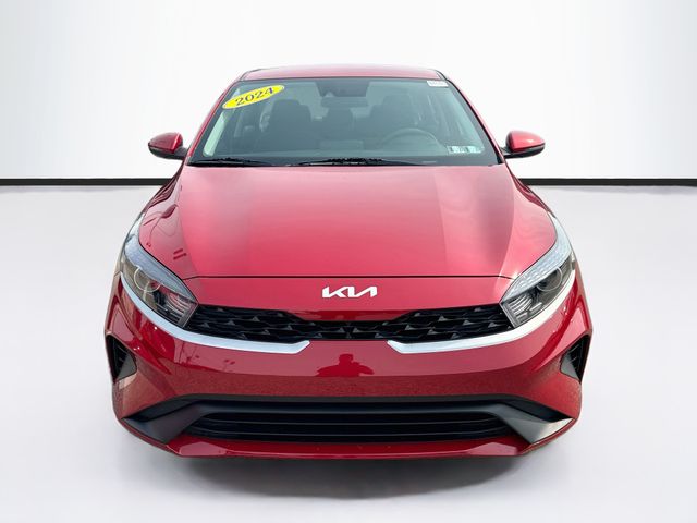 Certified 2024 Kia Forte LXS with VIN 3KPF24AD1RE699026 for sale in Abington, PA