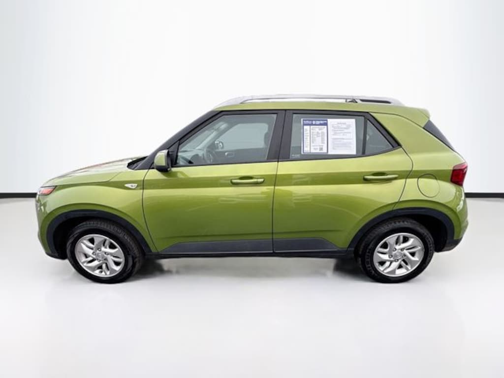 Used 2020 Hyundai Venue SEL SUV