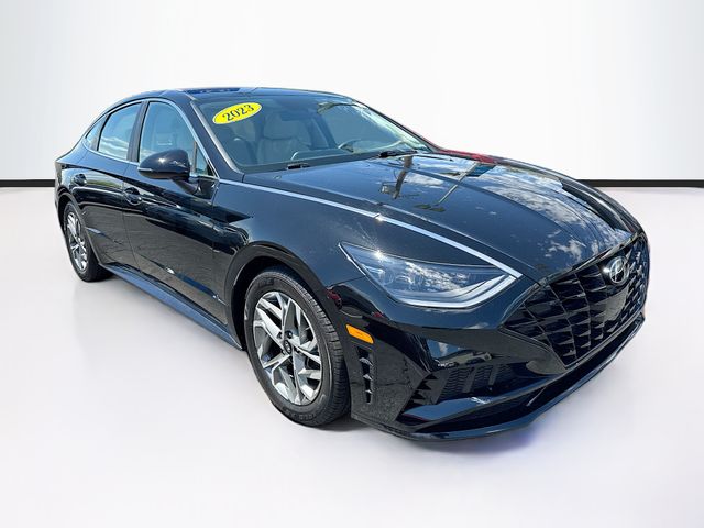 2023 Hyundai Sonata SEL's photo