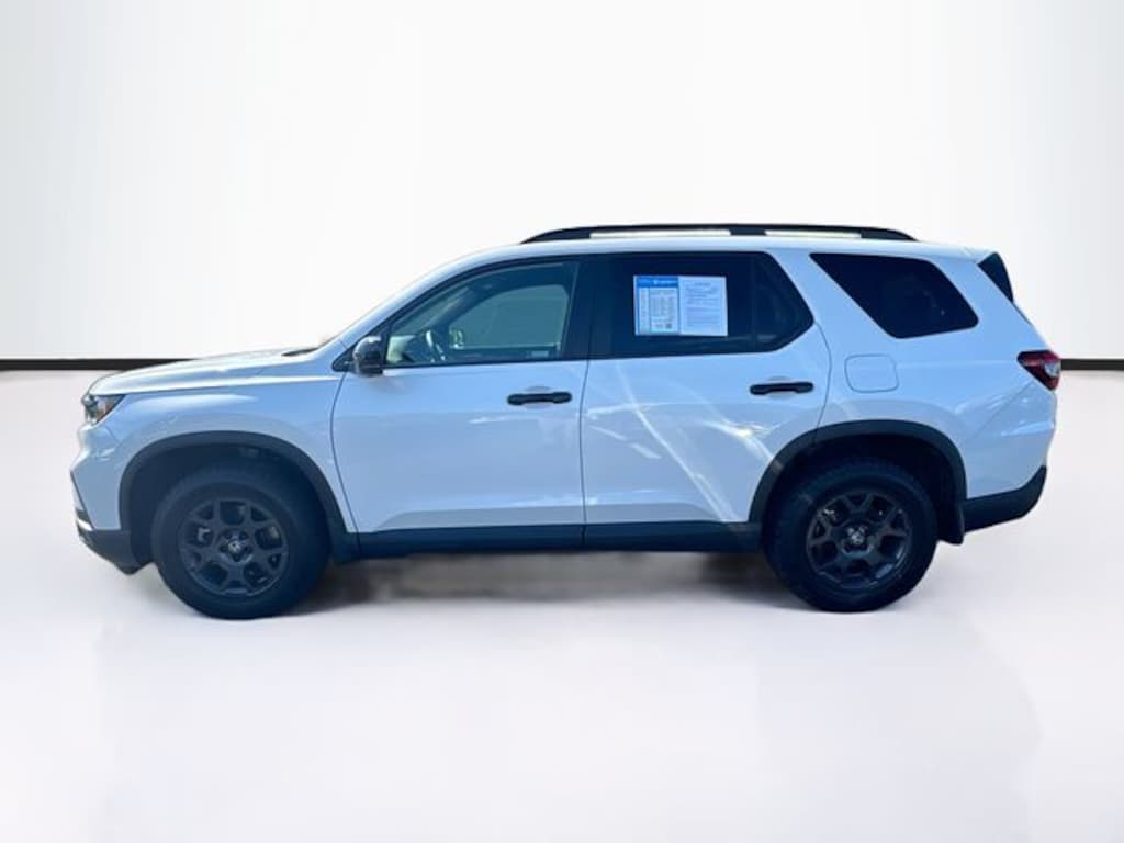 Certified 2023 Honda Pilot TrailSport SUV