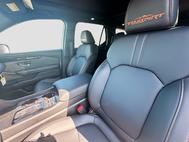 2025 Honda Pilot TrailSport - Photo 20