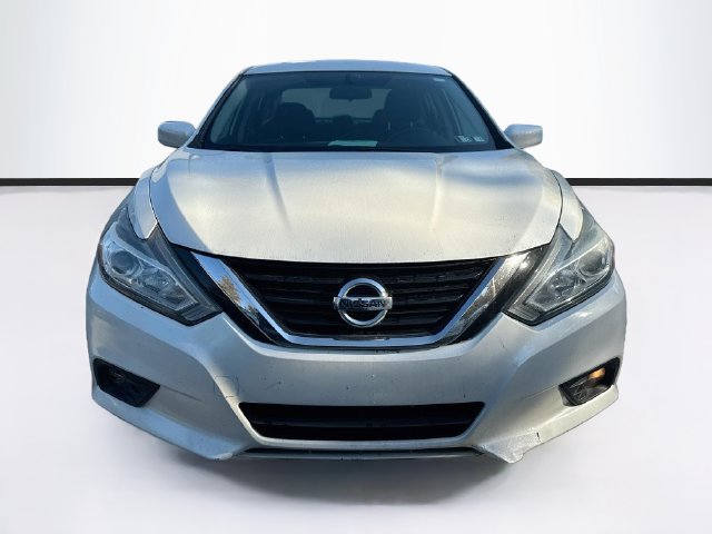 Used 2017 Nissan Altima 2.5 SV Sedan