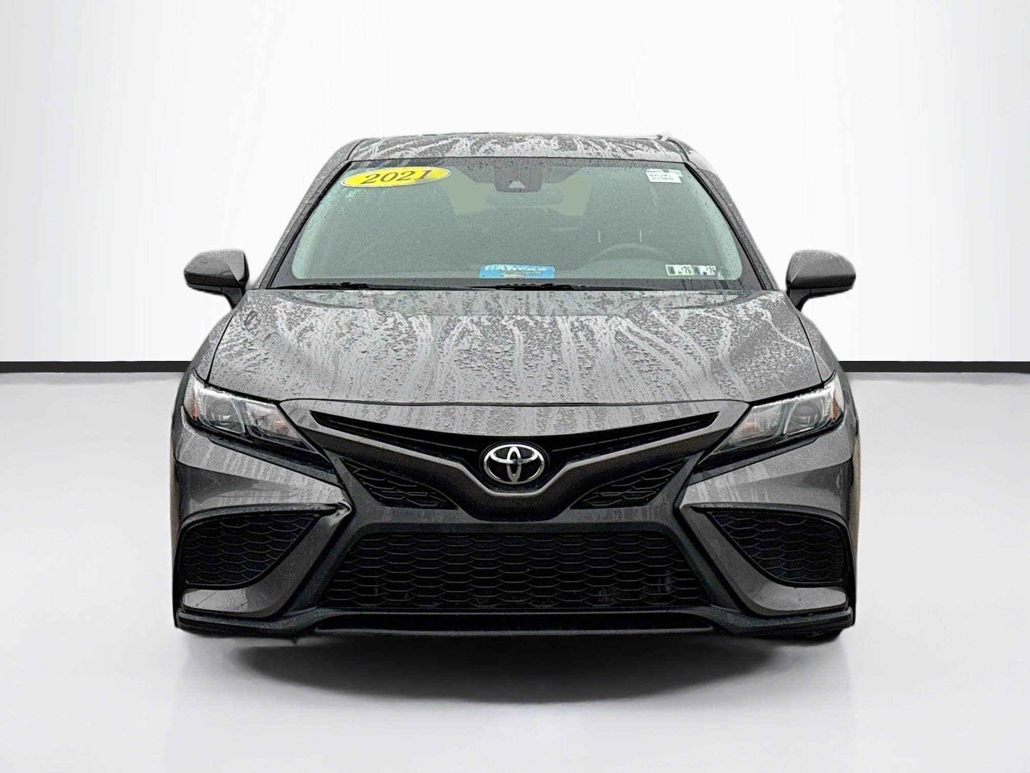 Certified 2021 Toyota Camry SE with VIN 4T1G11AK0MU517648 for sale in Willow Grove, PA