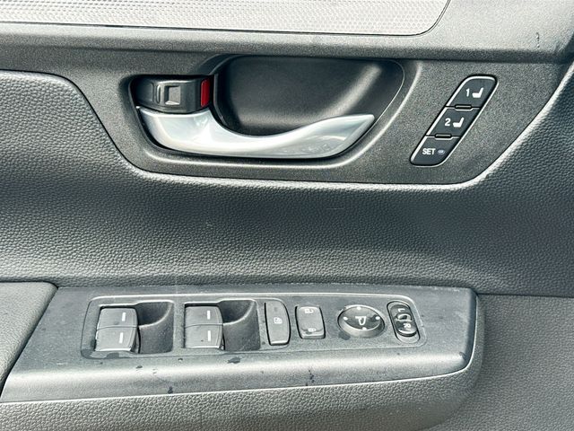 2024 Honda CR-V Sport-L - Photo 17