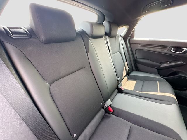2026 Honda Civic Hatchback Sport - Photo 29