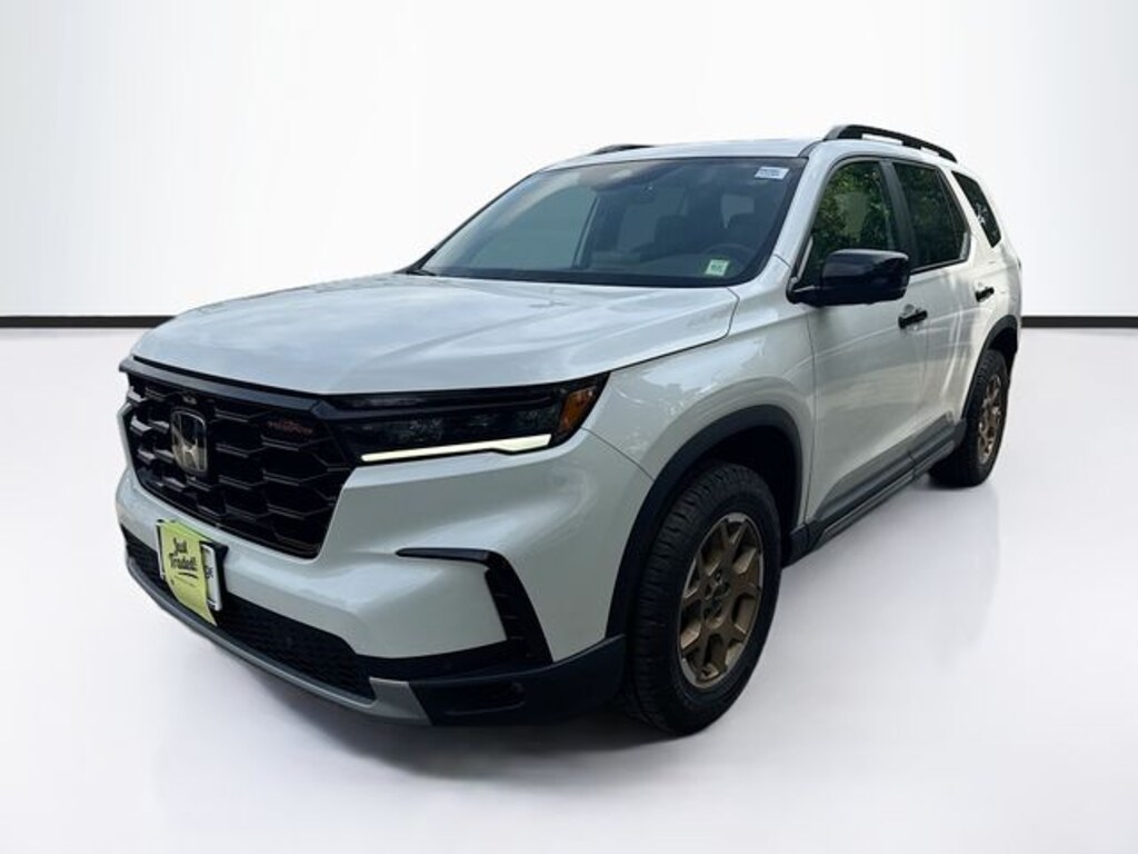 Certified 2024 Honda Pilot TrailSport SUV