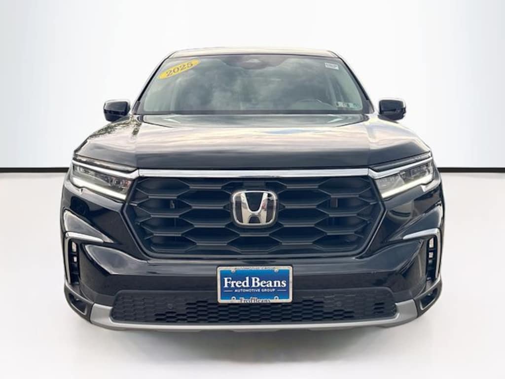 Certified 2025 Honda Pilot EX-L SUV
