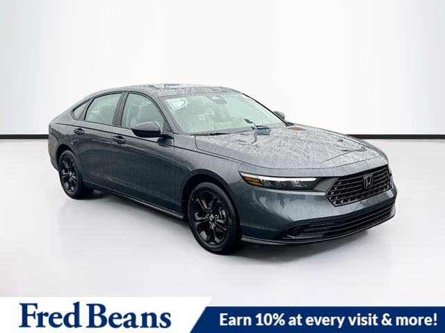 2025 Honda Accord SE's photo