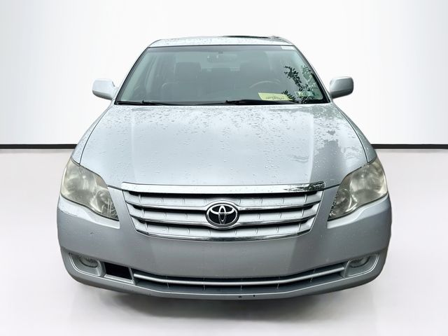 Used 2007 Toyota Avalon Limited with VIN 4T1BK36B87U200295 for sale in Abington, PA