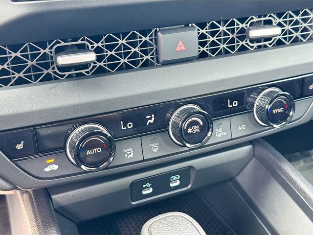 2025 Honda Accord SE - Photo 18
