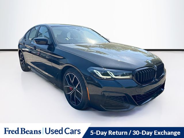 2022 BMW 5 Series 530i xDrive Sedan's photo
