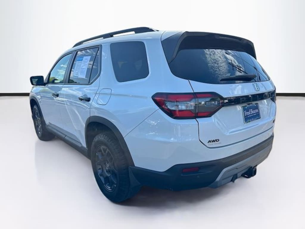 Certified 2023 Honda Pilot TrailSport SUV