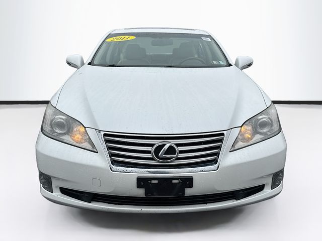 Used 2011 Lexus ES 350 with VIN JTHBK1EG5B2447816 for sale in Abington, PA