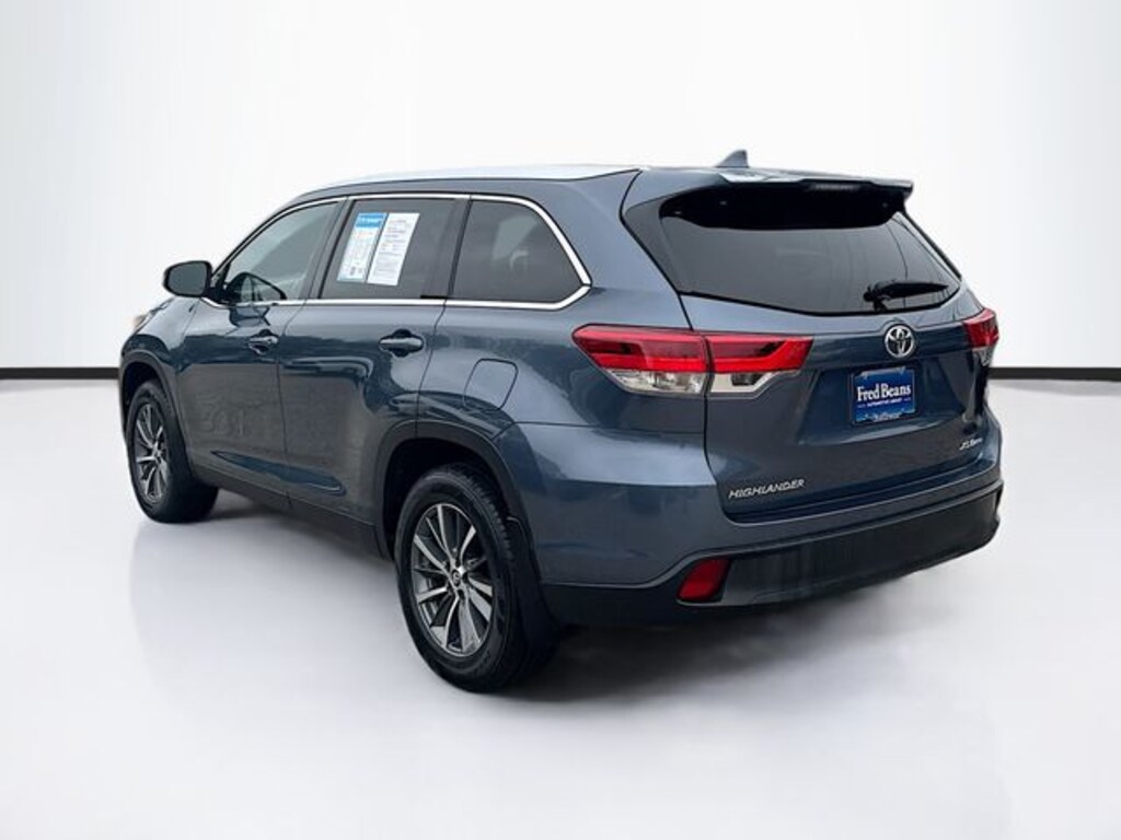 Used 2019 Toyota Highlander XLE SUV