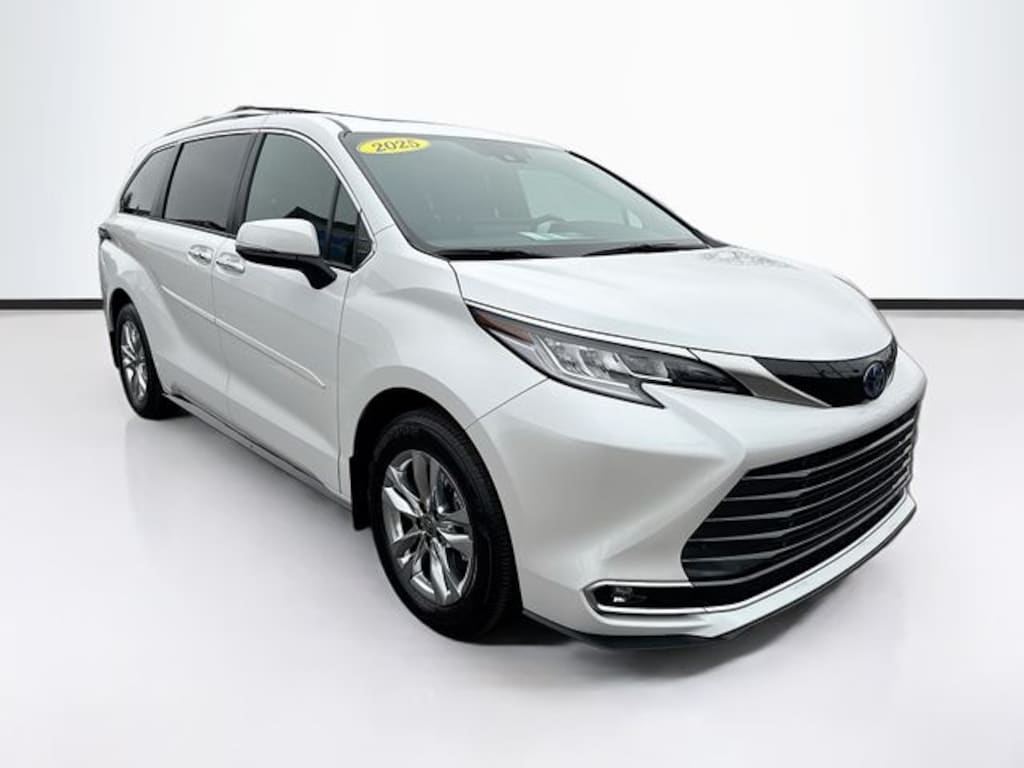 Certified 2025 Toyota Sienna Limited Minivan/Van