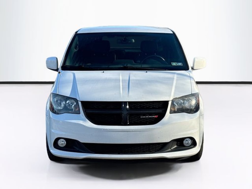 Used 2014 Dodge Grand Caravan SXT Minivan/Van