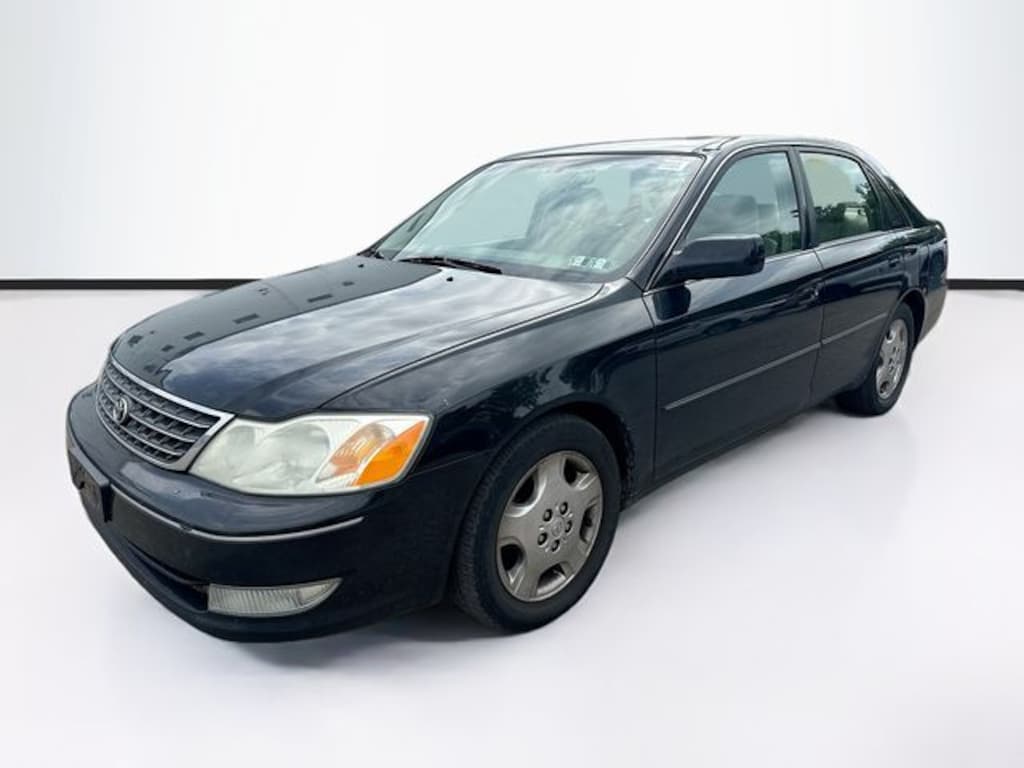 Used 2003 Toyota Avalon XLS Sedan