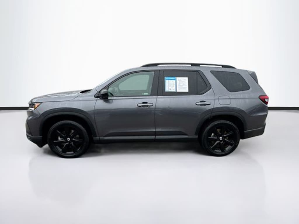 Used 2025 Honda Pilot Black Edition SUV