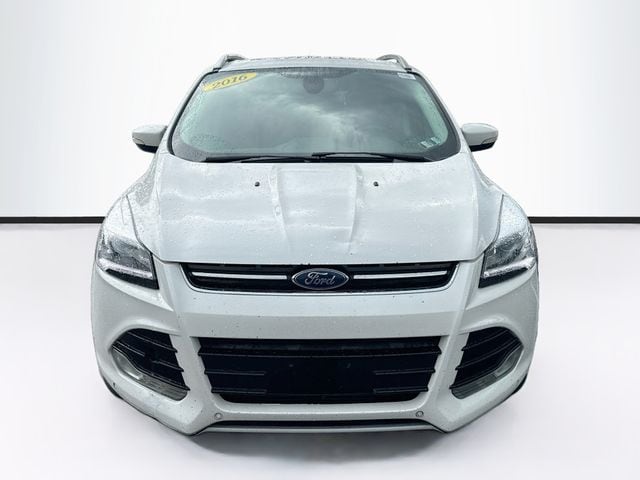Used 2016 Ford Escape Titanium with VIN 1FMCU9J93GUA59013 for sale in Abington, PA