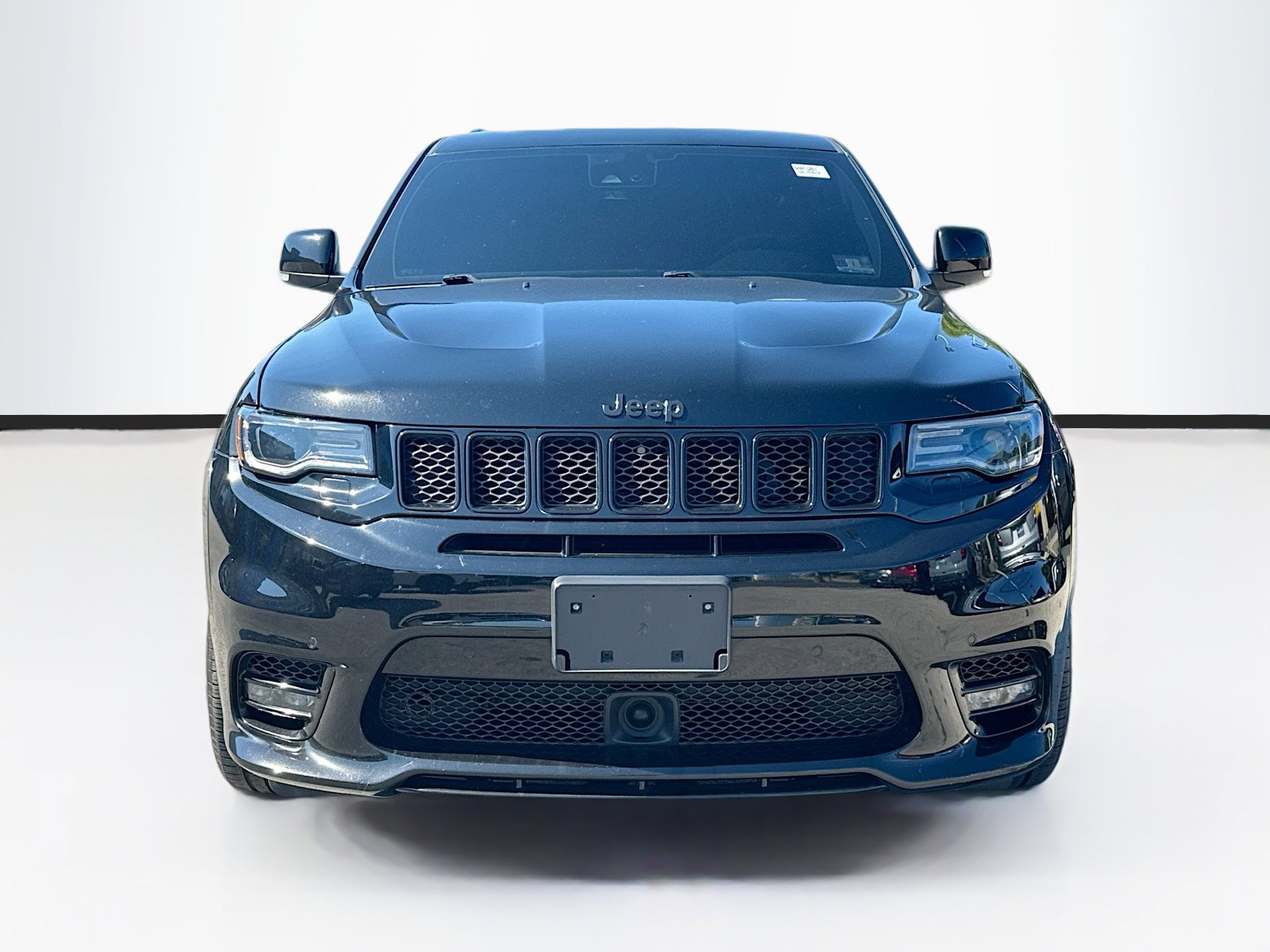 Used 2019 Jeep Grand Cherokee SRT with VIN 1C4RJFDJ1KC716207 for sale in Abington, PA