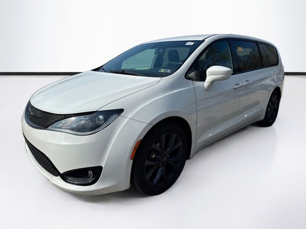 Certified 2018 Chrysler Pacifica Touring Plus Minivan/Van