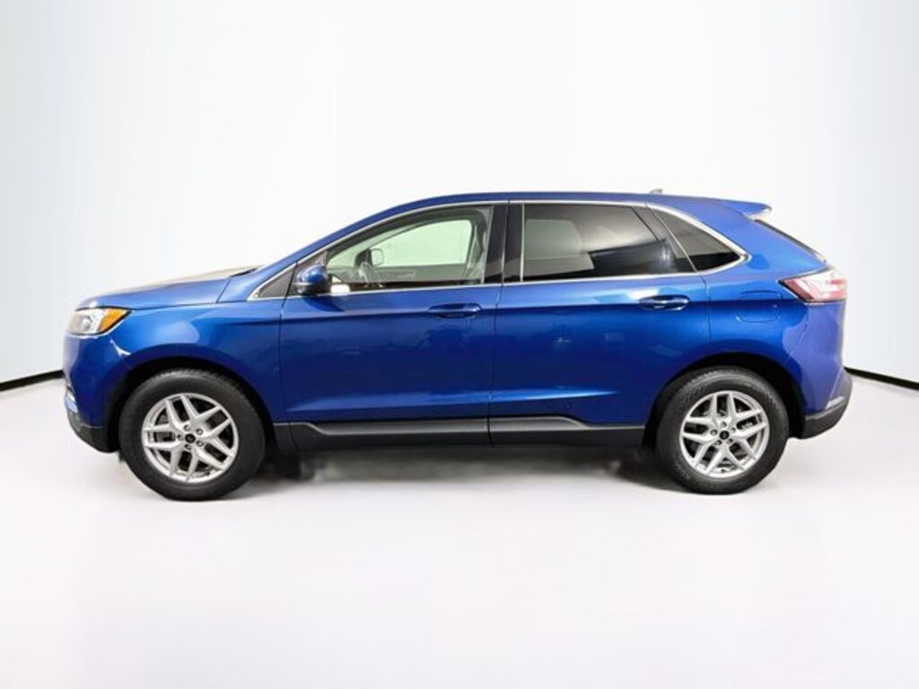 Used 2024 Ford Edge SEL SUV