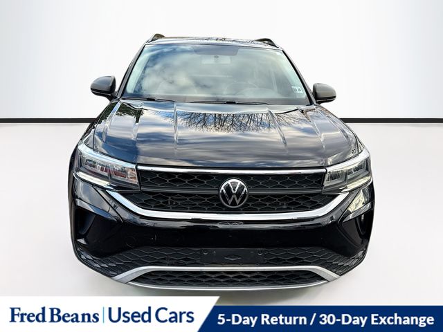 Used 2022 Volkswagen Taos S with VIN 3VVCX7B28NM028618 for sale in Willow Grove, PA